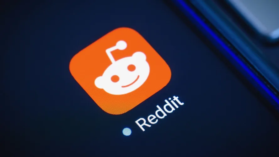 Reddit去核，撤掉继续抗议的Subreddits版主