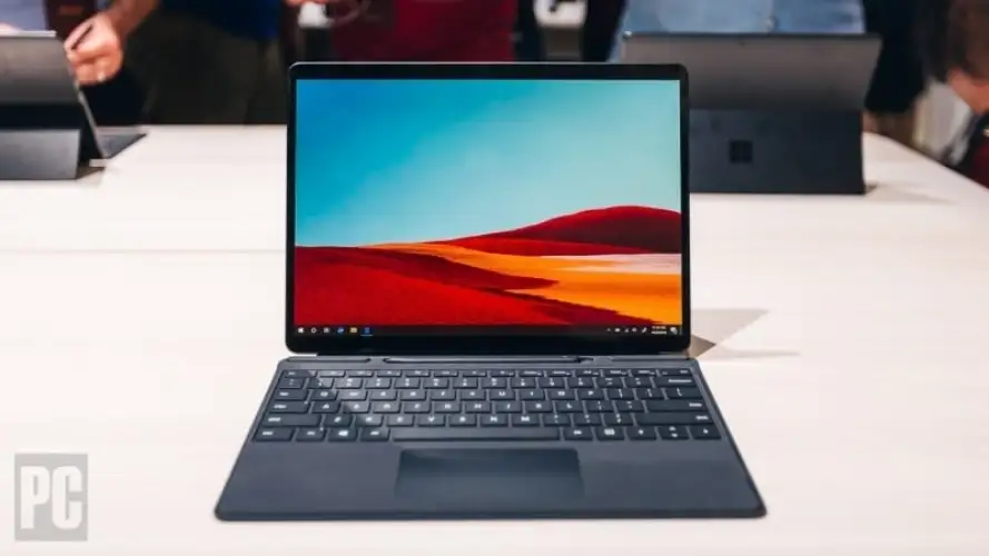 微软禁用功能以恢复Surface Pro X摄像头的工作